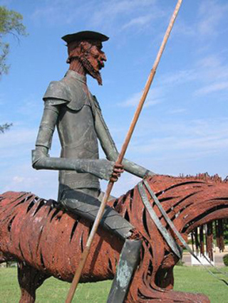 A photo of a statue of the character Don Quixote.